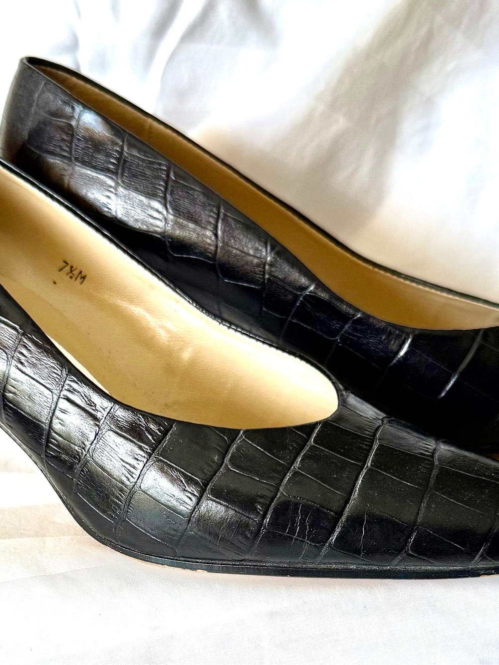 Vintage 90’s Etienne Aigner Black Croc-Embossed Leather Block Heel Pumps- 7.5M